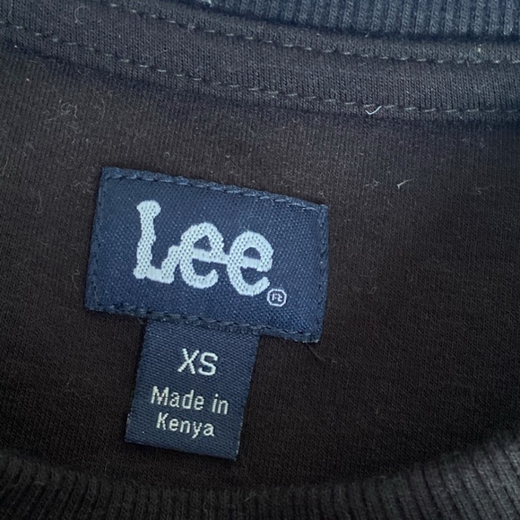 Boxy Lee T-shirt NWOT - Picture 4 of 5